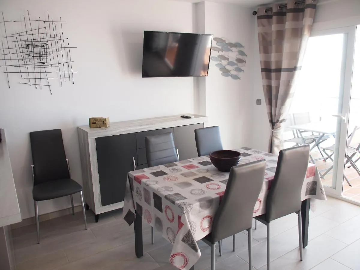 Miramar M24A Apartment Roses Spain